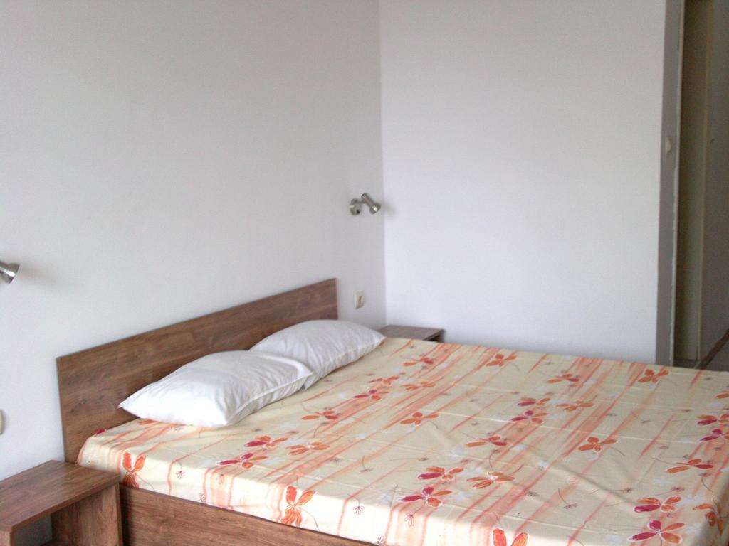 Hotel Neven Primorsko Habitación foto